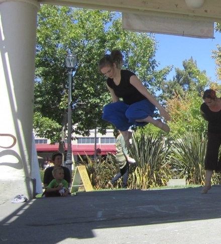 217980_10151060012193907_1858829854_n